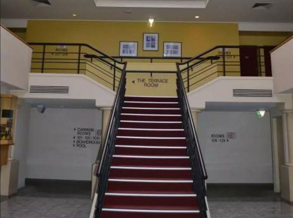 The Dingley Hotel Luaran gambar