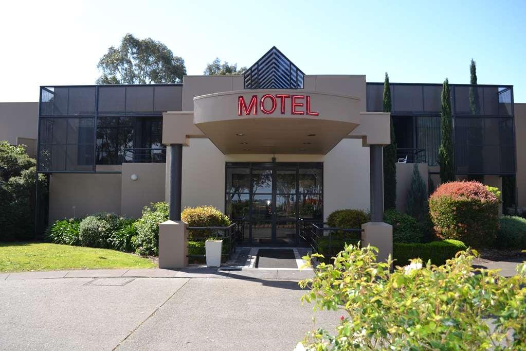 The Dingley Hotel Luaran gambar